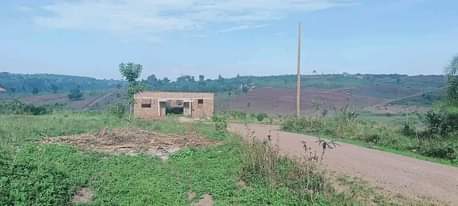 A picture of PLOTS FOR SALE LOCATED WAKISO GOBERO MAIN ROAD HIGHWAY 