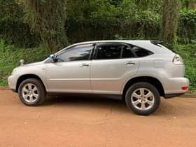 A picture of Toyota Harrier Model 2008 Engine 2 4cc Price 45M 0709788048