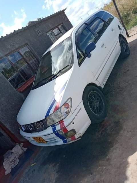 classifieds/cars nissan
