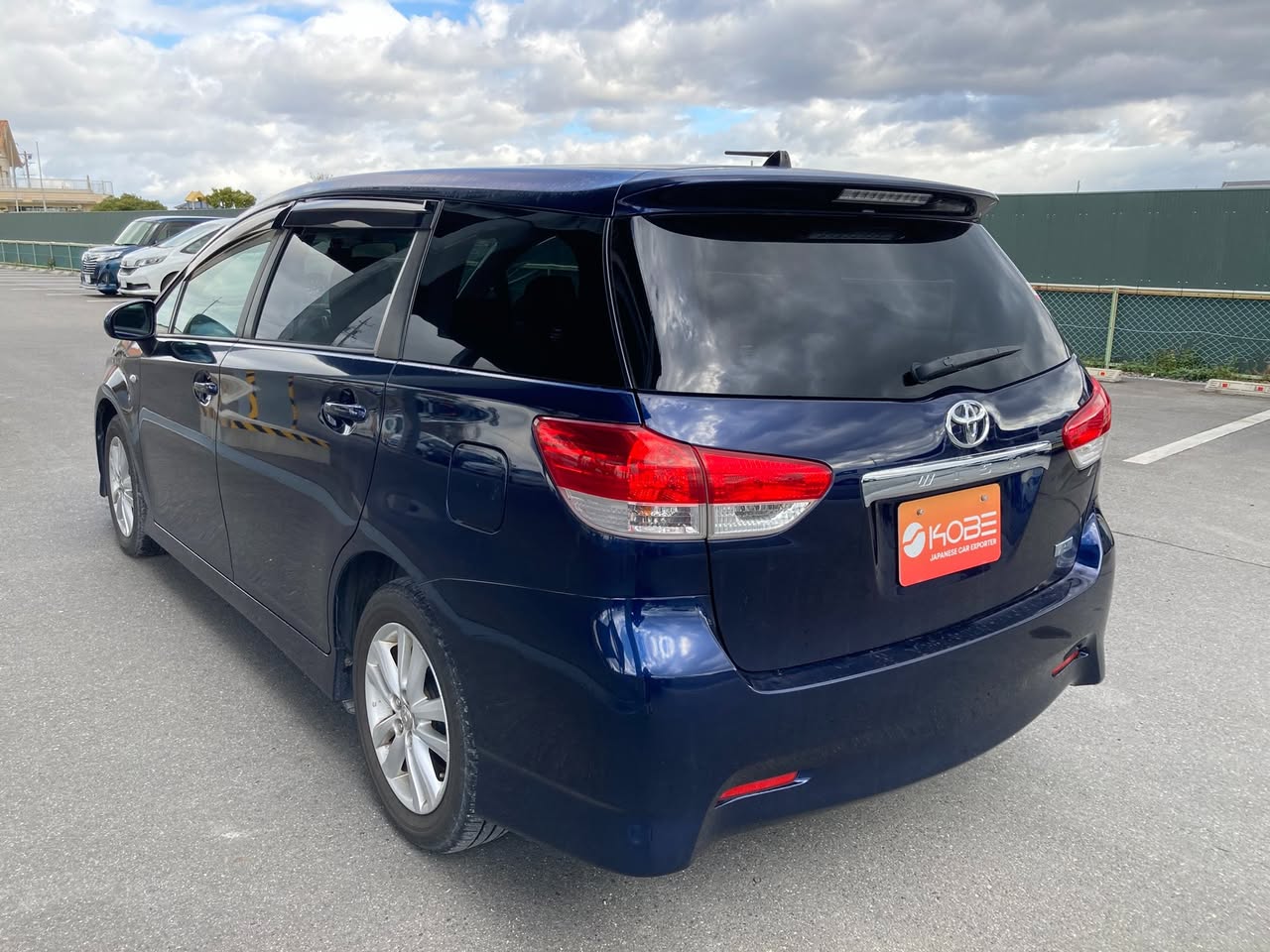 A picture of 2010 Toyota wish