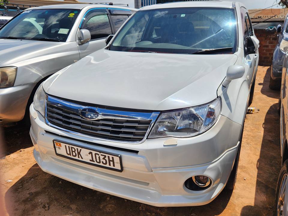 A picture of SUBARU FORESTER 2010 MODEL