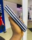 A picture of SAMSUNG S10 AT
