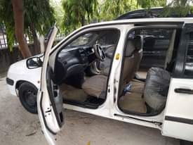 A picture of GARI TOYOTA RAUM OLD