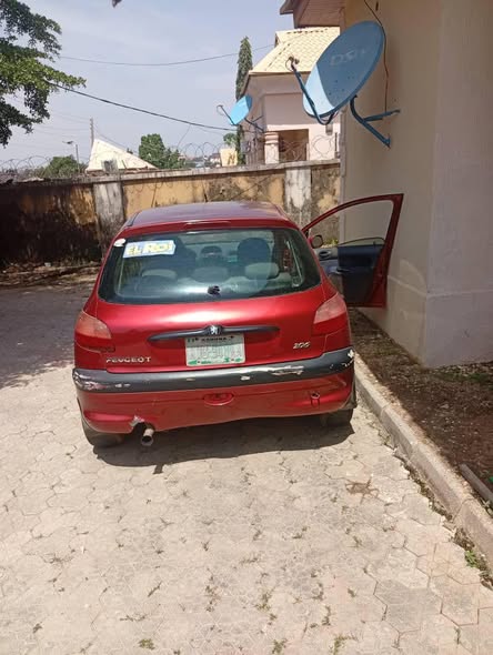 A picture of Peugeot