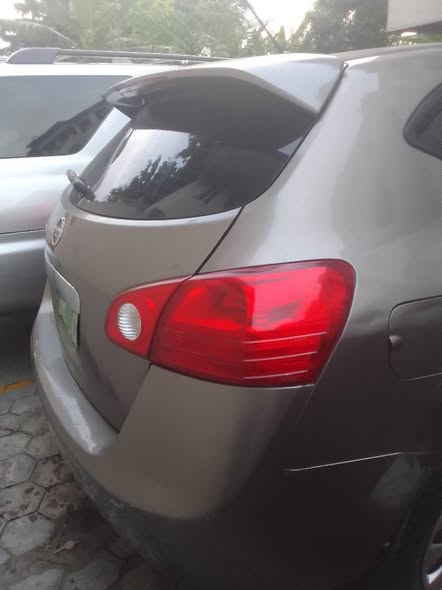 A picture of Nissan rouge 2013