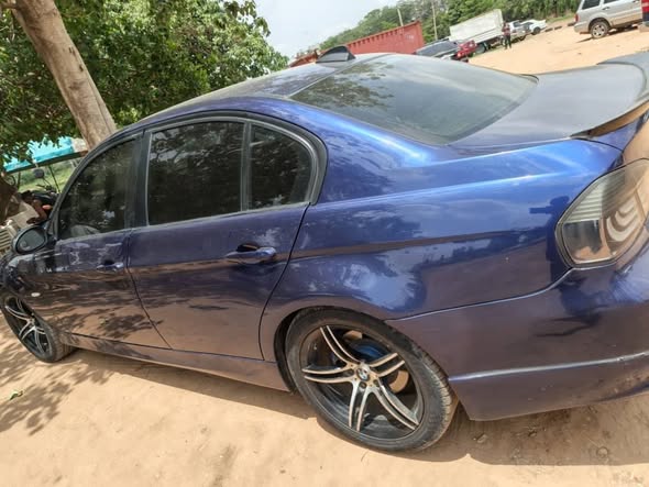 A picture of 2008 BMW