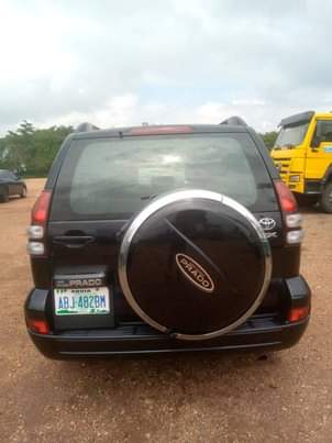 A picture of Toyota prado 2009