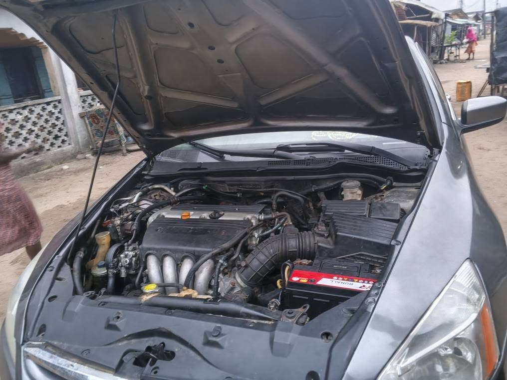 A picture of Honda dc
