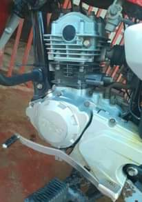 A picture of TVS HLX150 DFJ 0689484156