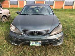 A picture of 2005 Toyota Camry first body buy and drive engine gear