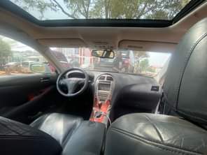 A picture of ES350 Lexus Year 2009 Valid Docs 7 6 Mill Naira