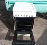 A picture of JIKO LA OVEN BEI 190 000 piga simu 0656525182
