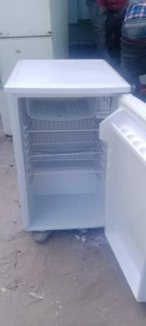 A picture of NAUZ FRIZA NA FRIJI USED LOCATION KIGOGO MBURAHAT 0789477231