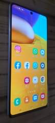 A picture of Samsung galaxy a71 acrack line