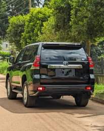 A picture of TOYOTA LANDCRUISER PRADO 2019