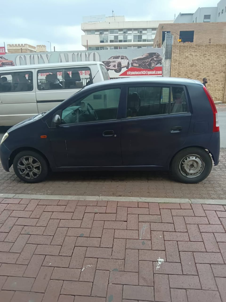daihatsu charade