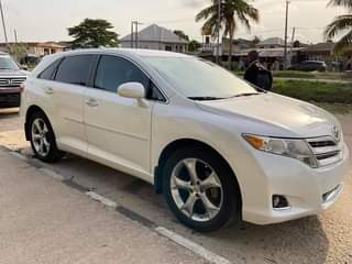A picture of 2010 Toyota Venza