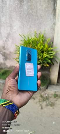 A picture of Tecno phanto x