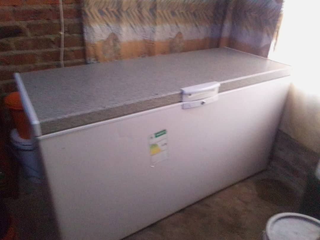 classifieds/fridges