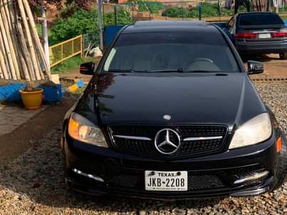 A picture of Distress sales Mercedes Benz C350 very clean Buy and drive