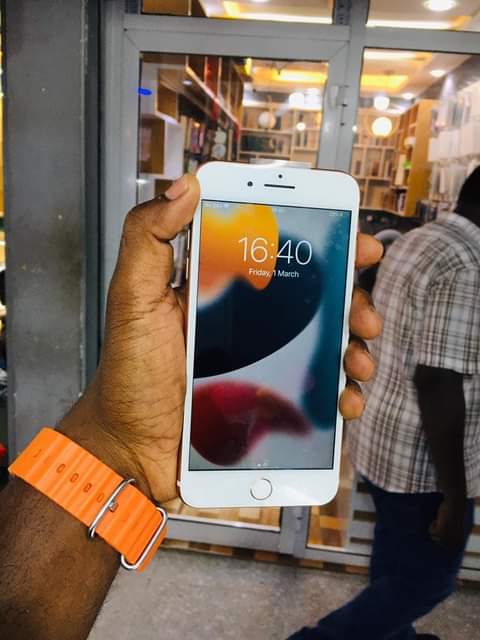 A picture of IPHONE 7 PLUS 128GB