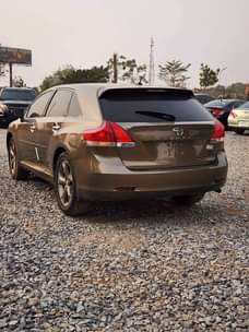 A picture of Belgium Grade Toyota venza 8 5m