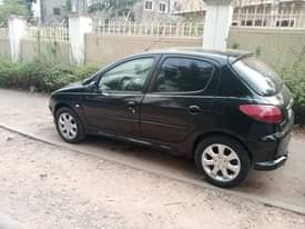 A picture of Peugeot 206