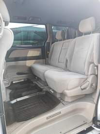A picture of Toyota Alphard 2007 very clean everything working perfectly
