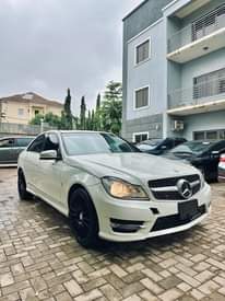 A picture of Mercedes Benz C300 2010 model 8025357239