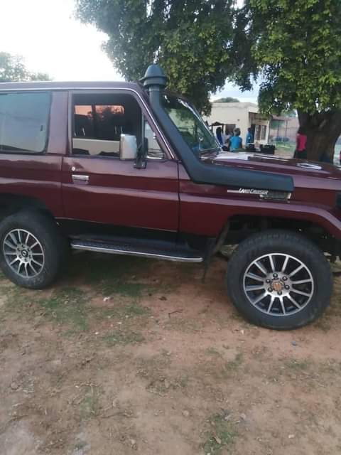 toyota land cruiser