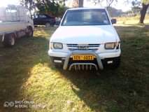 classifieds/cars isuzu