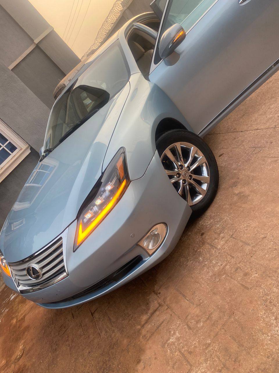 A picture of REGISTERED MAKE. LEXUS MODEL. ES350 YEAR 2013 CONDITION AC CHILLING