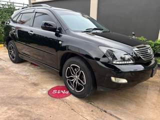 A picture of TOYOTA HARRIER
