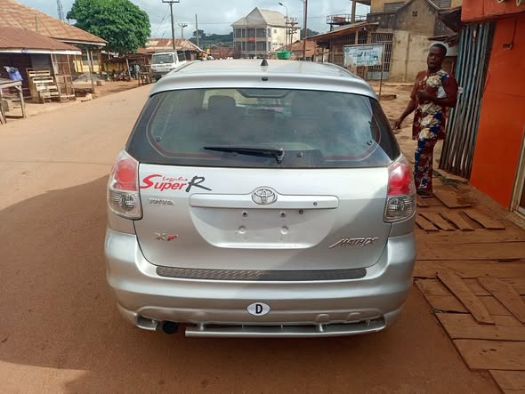 A picture of 2006 Toyota matrix toyota