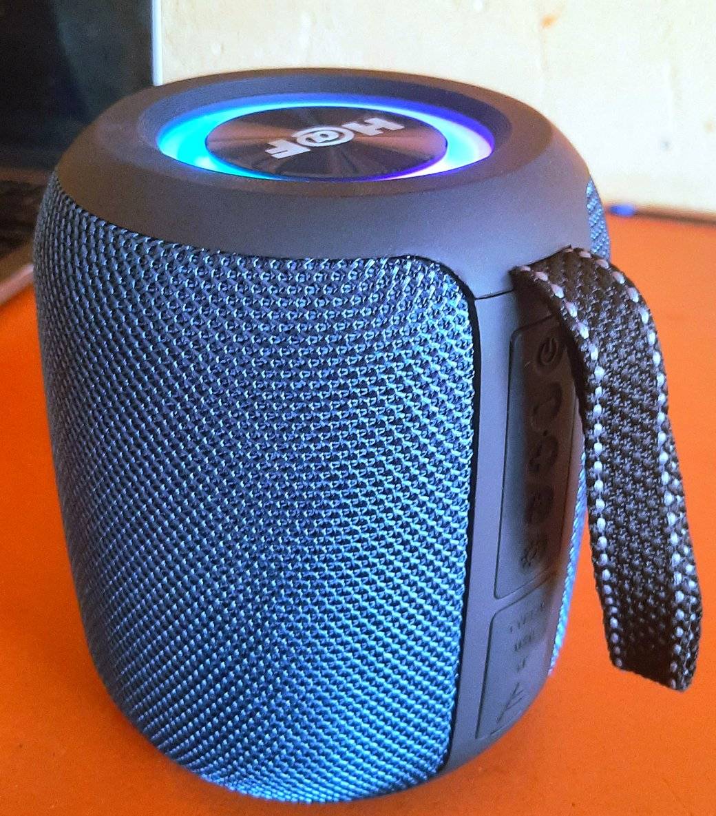 A picture of HF Speaker