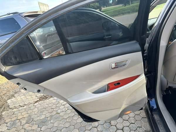 A picture of Clean Registered 2009 ES350 7 3m net price Abuja 08136543220