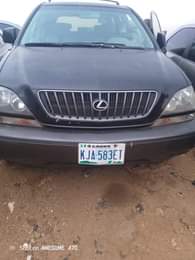 A picture of Lexus Rx300 for sale Clean first body and interior Sound