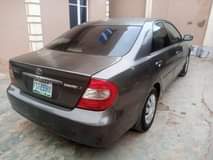 A picture of 2003 Toyota Camry 6