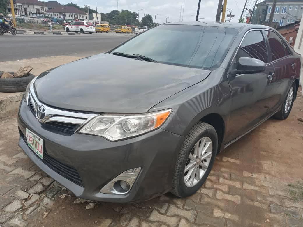 A picture of Toyota Camry 2013
