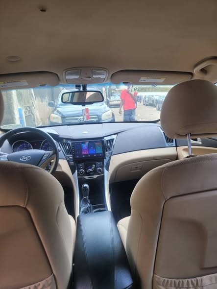 A picture of Hyundai sonata