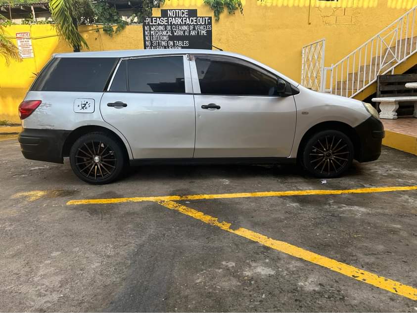 nissan ad wagon
