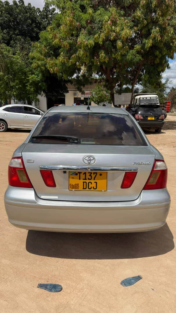 A picture of Toyota Premio