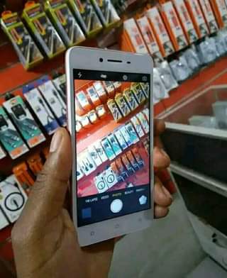 A picture of oppo a37