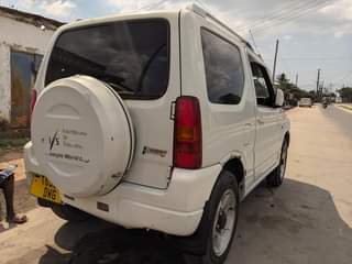 A picture of Call 0762664660 Bonyeza Whatsapp link https wa.link 3hlwa5 SUZUKI JIMMY