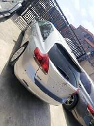 A picture of Direct tokunbo Toyota Venza 2014 model 4plugs cylinder Super clean