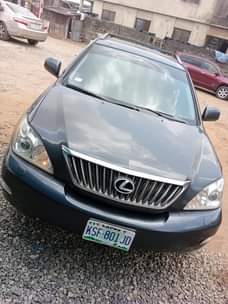A picture of FEW MONTH REGISTERED LEXUS RX350