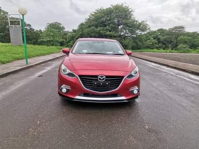 mazda axela