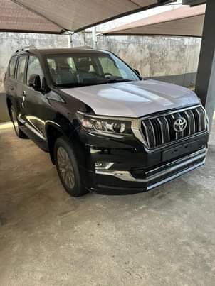 A picture of 2022 Tokunbo Toyota Prado V6 N95M