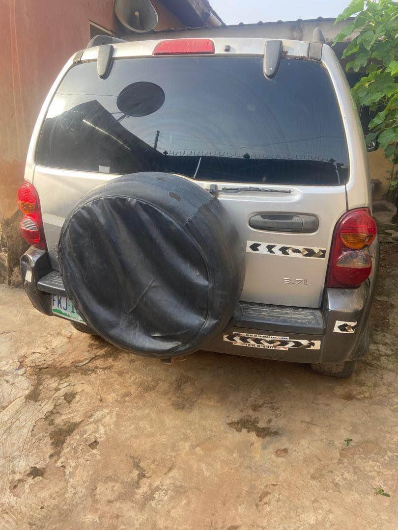 A picture of Toyota jeep for sale perfect engine and gear selection Ac
