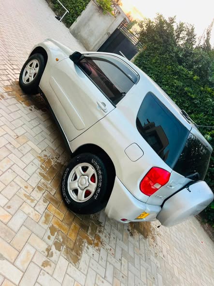 A picture of TOYOTA RAV4 KILLTIME